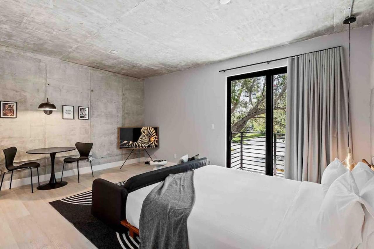 Pretty Rola 202 Modern Industrial Apt W King Bed فورت لودرديل المظهر الخارجي الصورة
